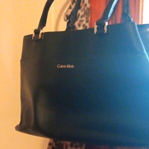 Calvin Klein Handbag / Purse